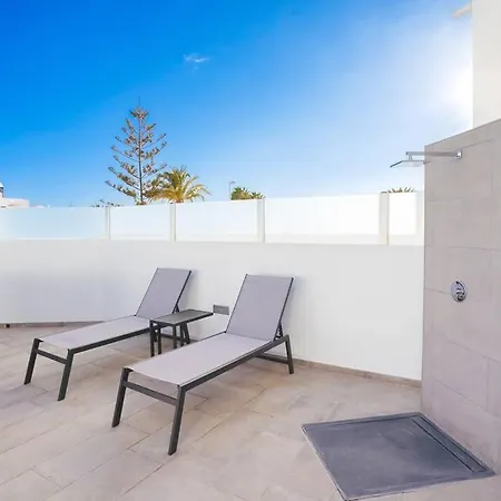 Luxury Solarium, Jacuzzi, A/c And Wi-fi *