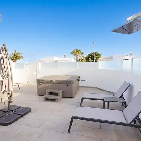 Apartamento Luxury Solarium, Jacuzzi, A/c And Wi-fi *