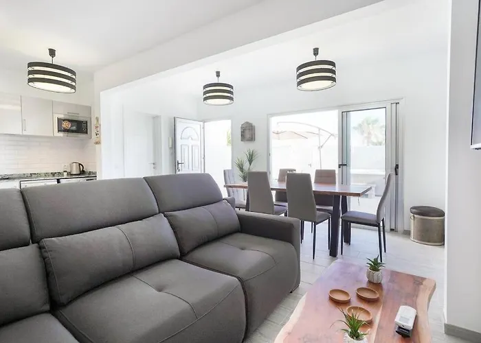 Luxury Solarium, Jacuzzi, A/c And Wi-fi * Tías