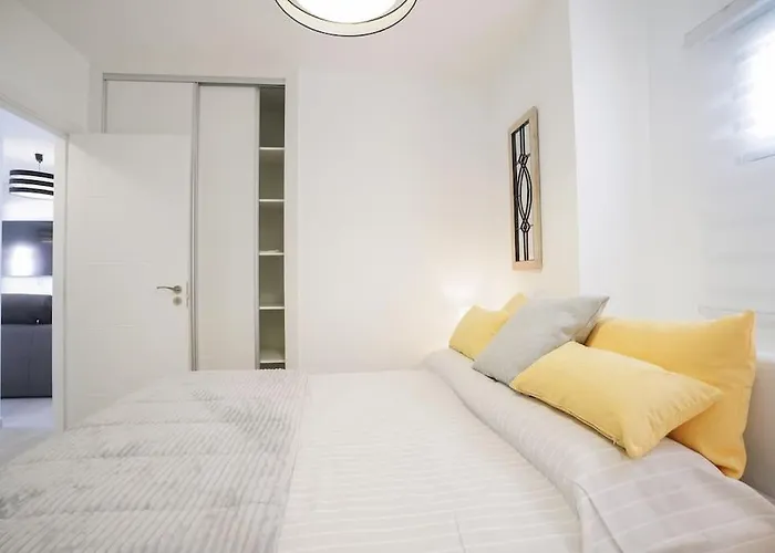 Luxury Solarium, Jacuzzi, A/c And Wi-fi Apartmán *